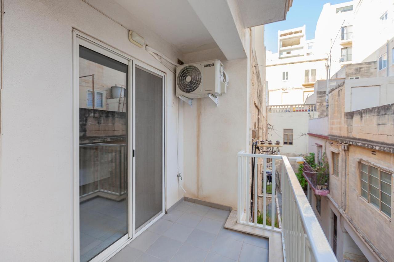 Seaside View Close To Sliema Ferries By Jl Extérieur photo